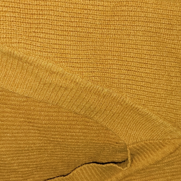 Plus size Forever21 Mustard Sweater - Picture 3 of 4